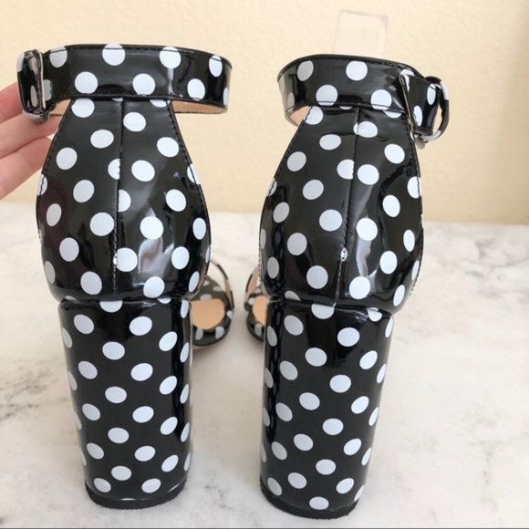 SOLD❤️ Size 8 Polka Dot Cute Ankle Strap Heel - Picture 7 of 8